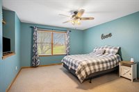 5576 Blue Spruce Lane, Fennville, MI 49408