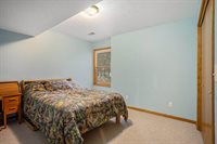 5576 Blue Spruce Lane, Fennville, MI 49408