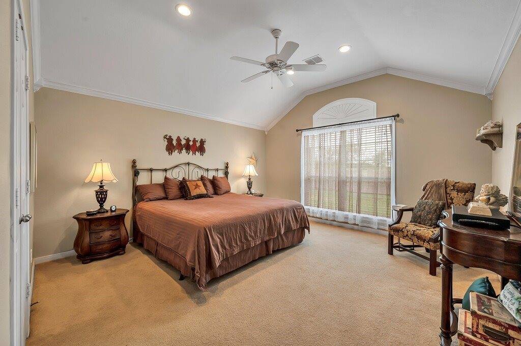 606 Chapel View Drive, Waco, TX 76712