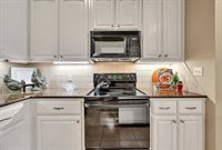 606 Chapel View Drive, Waco, TX 76712