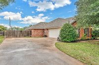 606 Chapel View Drive, Waco, TX 76712