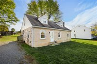 252 Russell Road, Berryville, VA 22611