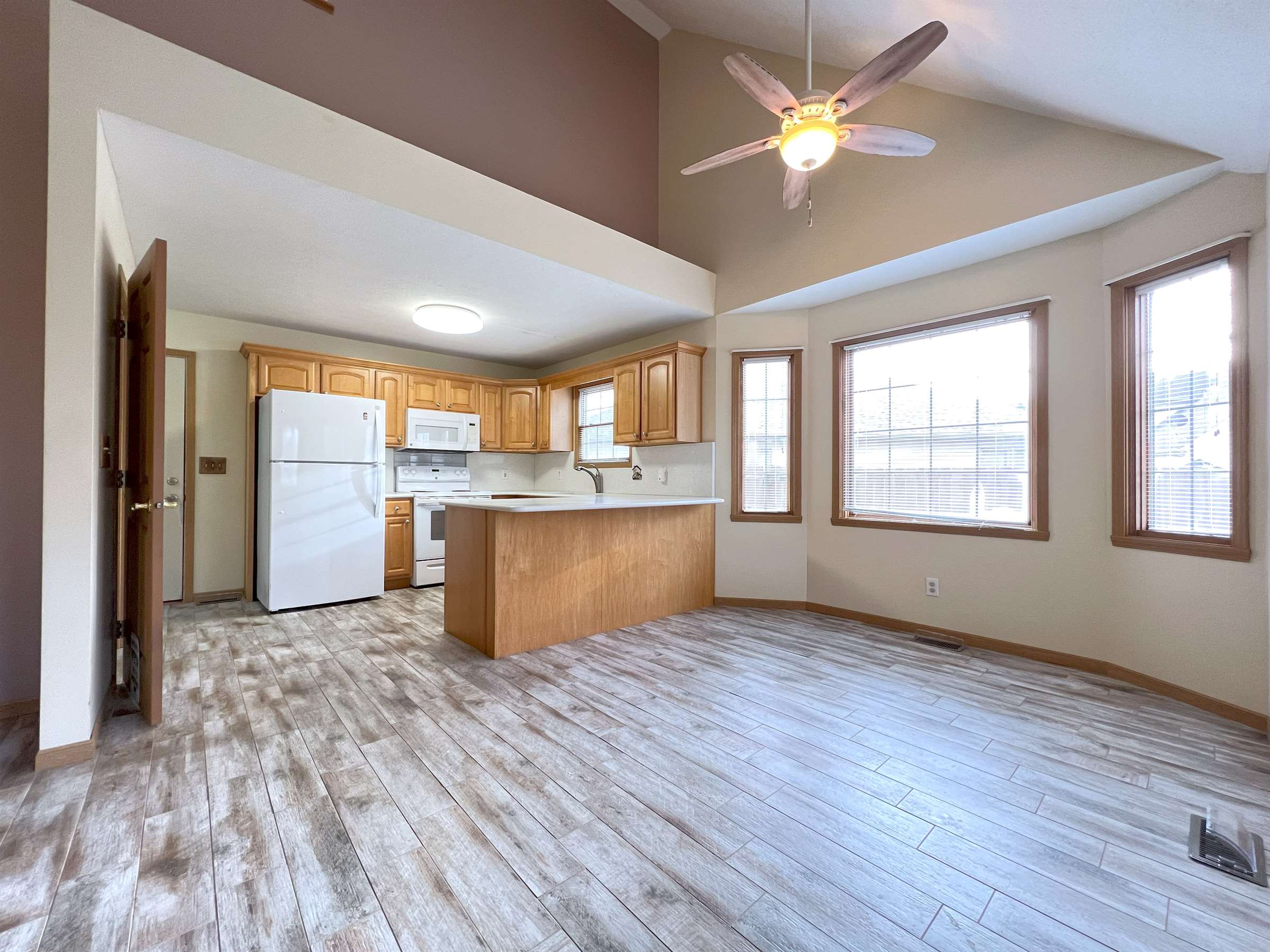 1763 Apple Tree, Terre Haute, IN 47803