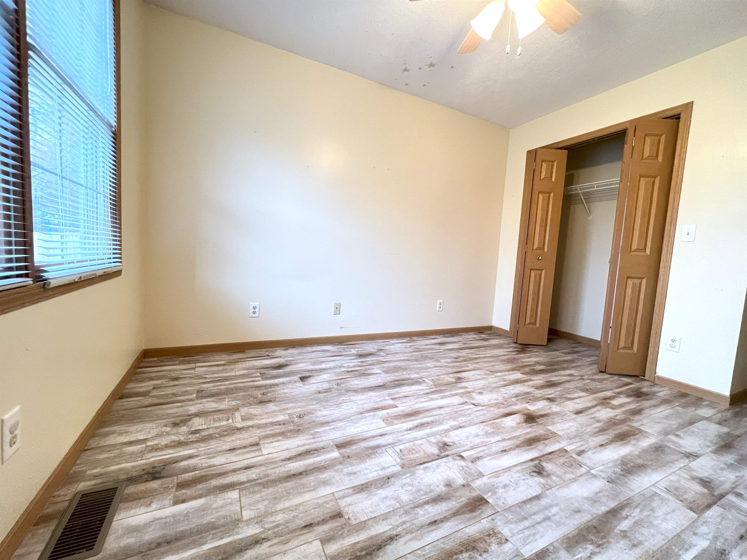 1763 Apple Tree, Terre Haute, IN 47803