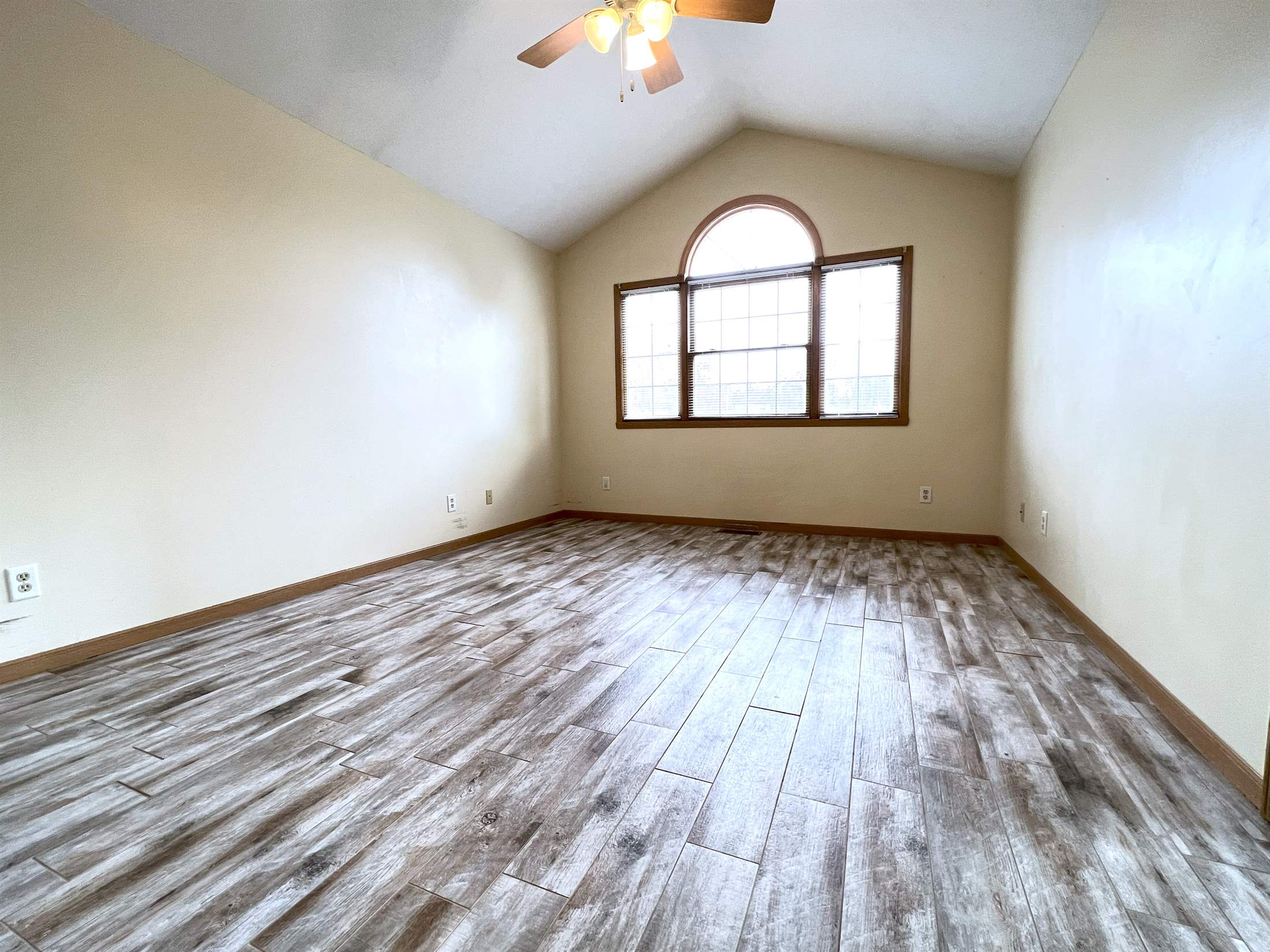 1763 Apple Tree, Terre Haute, IN 47803