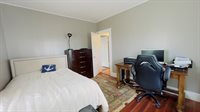 31 Farmington, New London, CT 06320