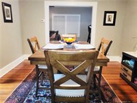 31 Farmington, New London, CT 06320