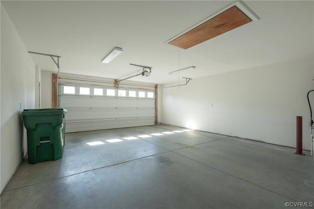 10382 Farm Glen Way, Hanover County, VA 23059