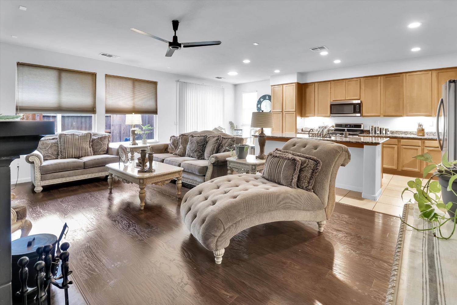 3790 West River Drive, Sacramento, CA 95833