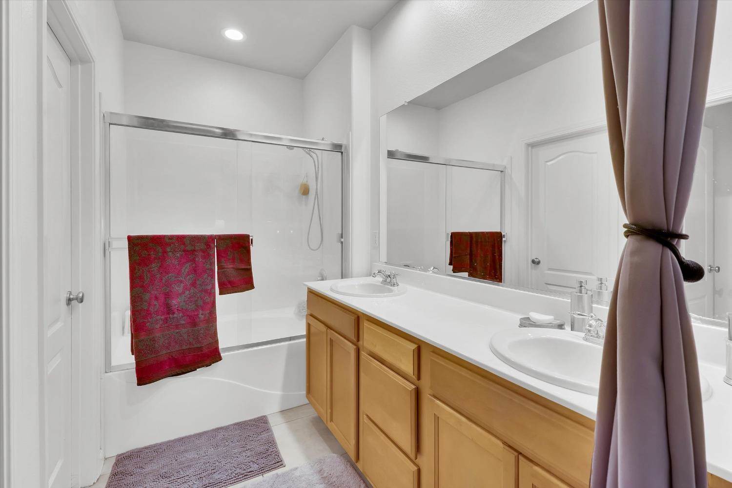 3790 West River Drive, Sacramento, CA 95833