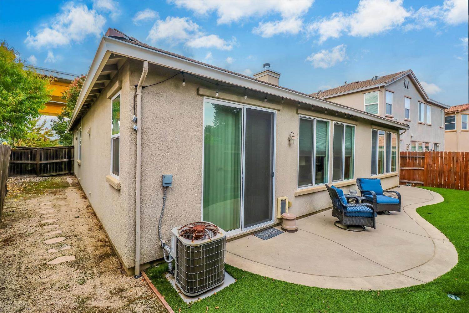 3790 West River Drive, Sacramento, CA 95833