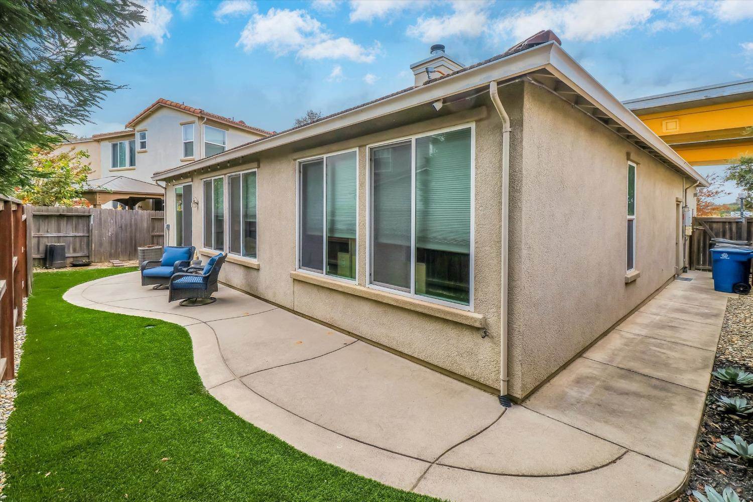 3790 West River Drive, Sacramento, CA 95833