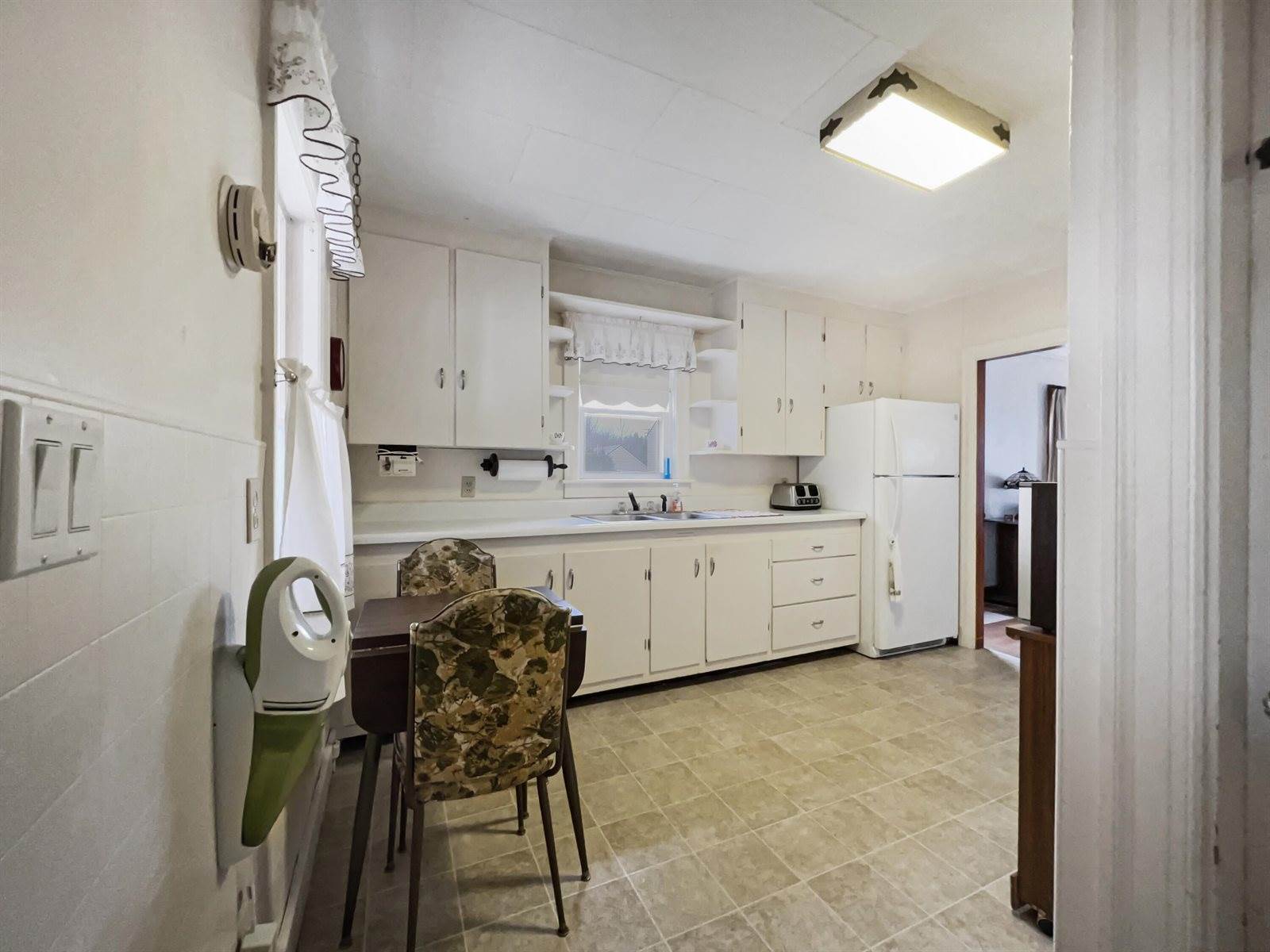 7 Abraham Street, Houlton, ME 04730