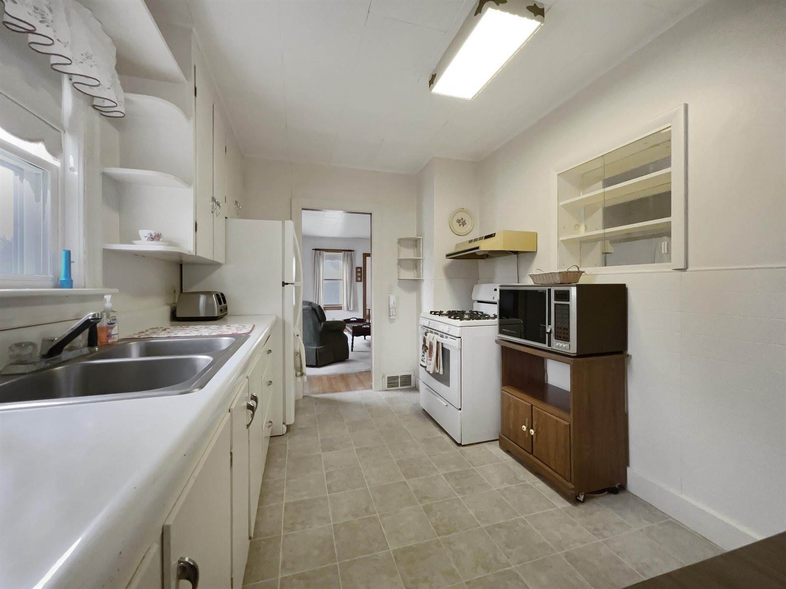 7 Abraham Street, Houlton, ME 04730