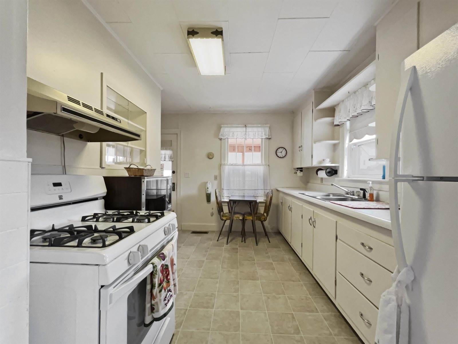 7 Abraham Street, Houlton, ME 04730