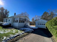 7 Abraham Street, Houlton, ME 04730