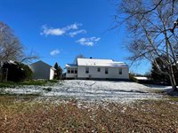 7 Abraham Street, Houlton, ME 04730