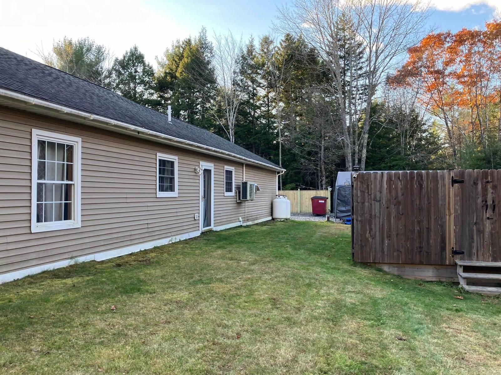 339 Jefferson Road, Washington, ME 04574