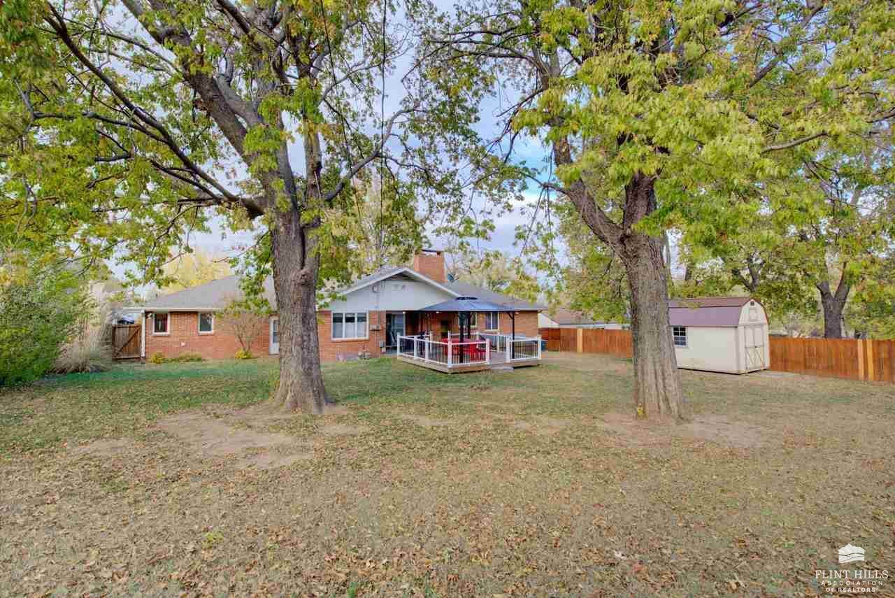 609 W Vine Street, Junction City, KS 66441