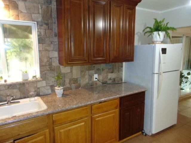 5870 Nina Way, Sacramento, CA 95824