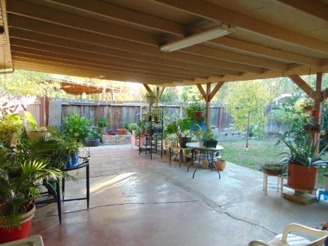 5870 Nina Way, Sacramento, CA 95824