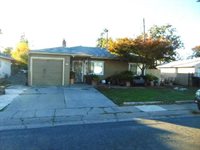 5870 Nina Way, Sacramento, CA 95824