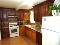 5870 Nina Way, Sacramento, CA 95824