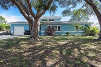 5941 42ND Avenue North, Saint Petersburg, FL 33709