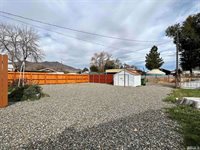 1255 Melarkey St, Winnemucca, NV 89445