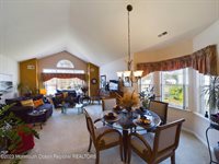 17 Neville Court, Manchester, NJ 08759