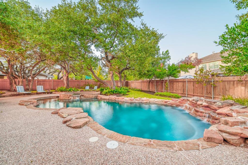 826 Maurice Dr, Cedar Park, TX 78613