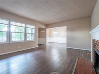 2937 Paraiso Way, La Crescenta, CA 91214