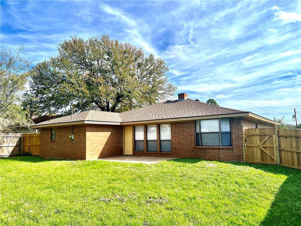 812 Blanco Lane, Bryan, TX 77801