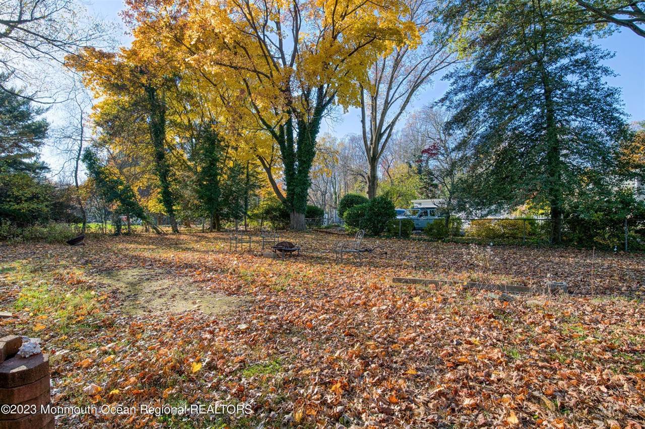 333 Branch Avenue, Little Silver, NJ 07739