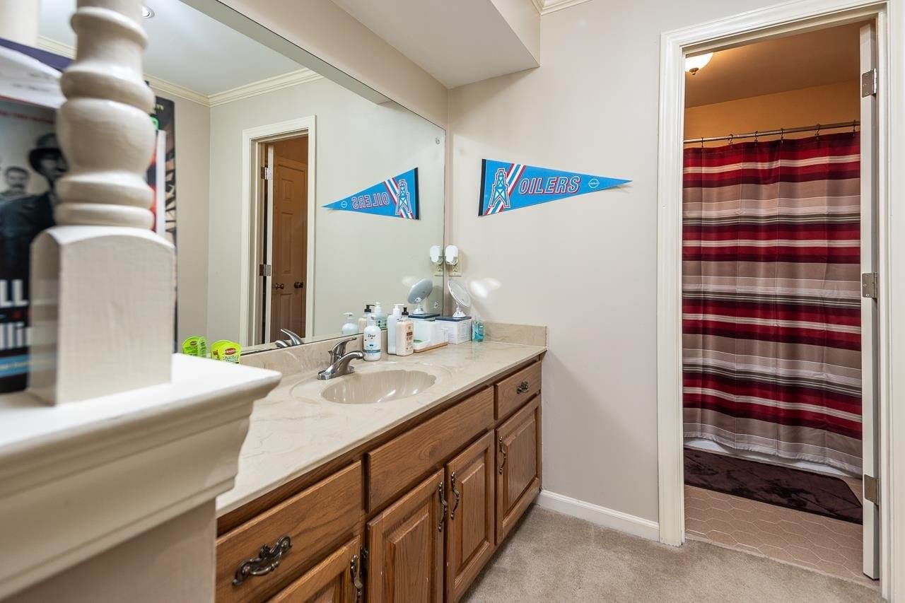 8730 Dogwood Rd, Germantown, TN 38139