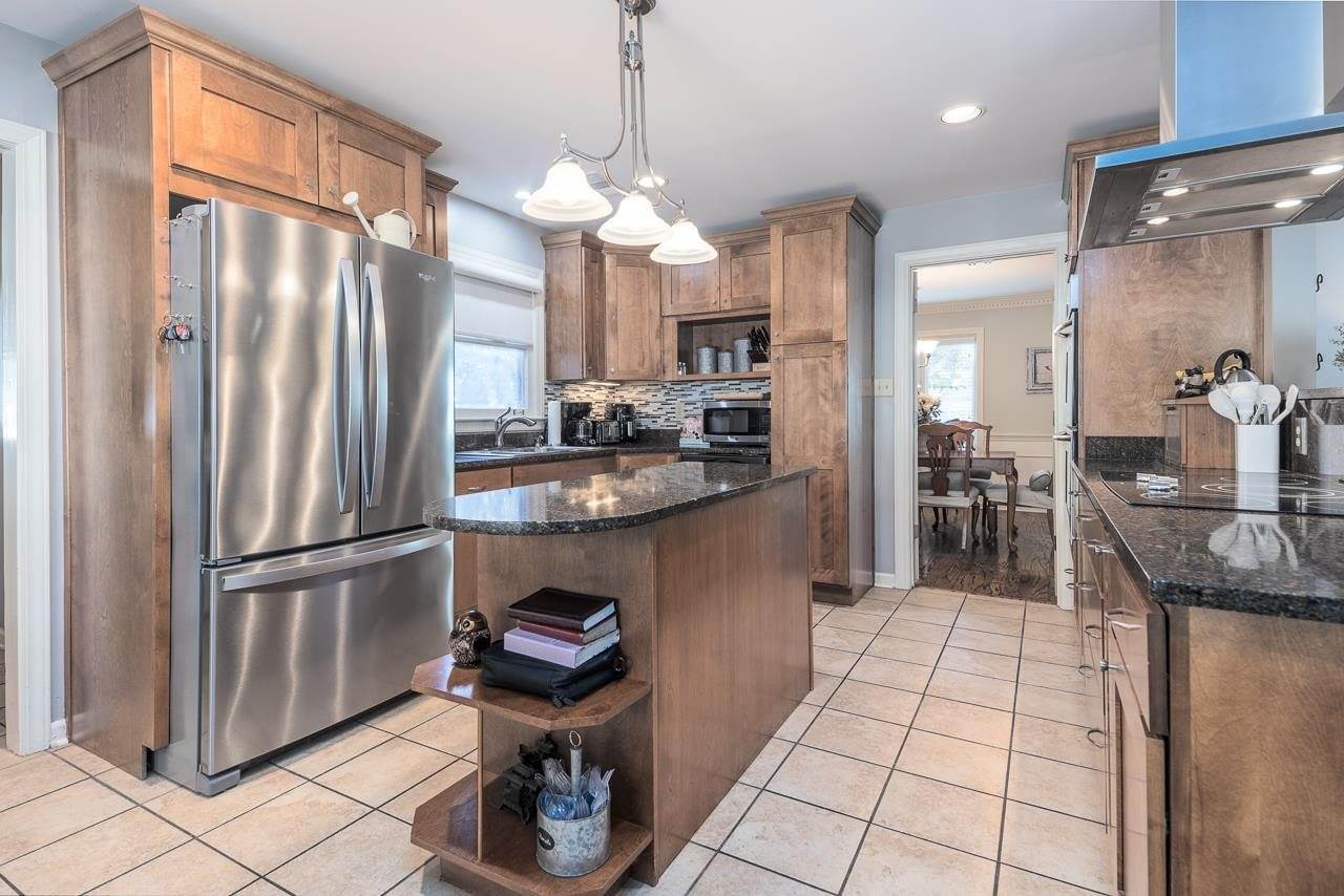 8730 Dogwood Rd, Germantown, TN 38139