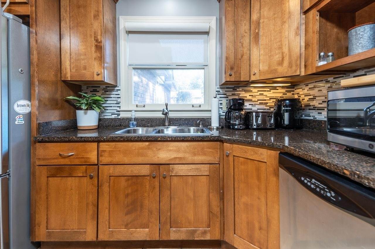 8730 Dogwood Rd, Germantown, TN 38139