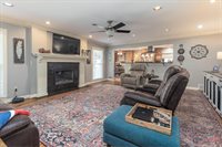 8730 Dogwood Rd, Germantown, TN 38139