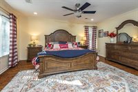 8730 Dogwood Rd, Germantown, TN 38139