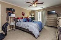 8730 Dogwood Rd, Germantown, TN 38139