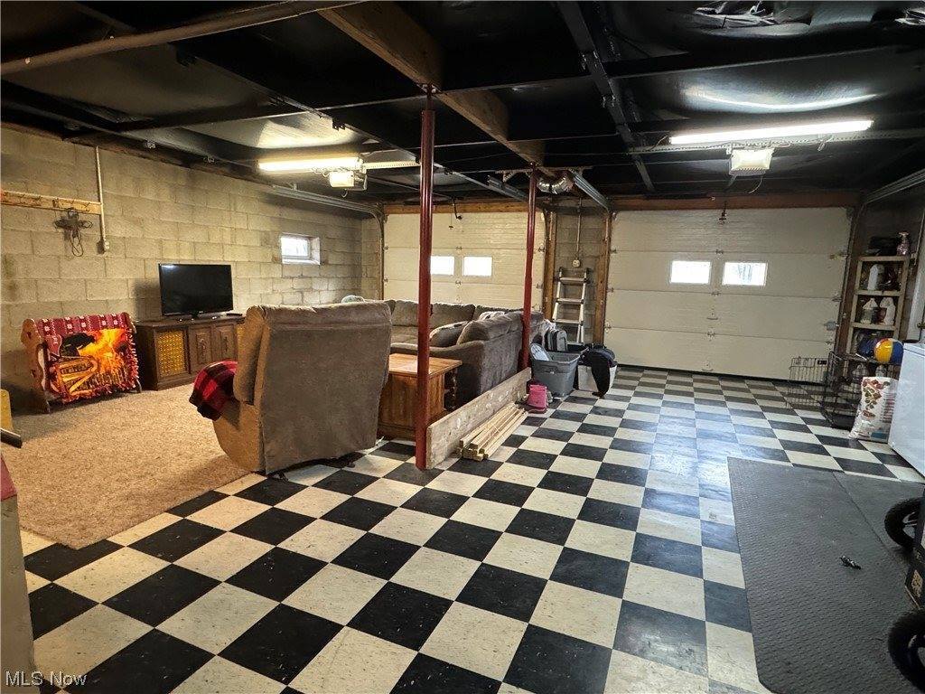 48861 John Tomcho Road, Cumberland, OH 43732