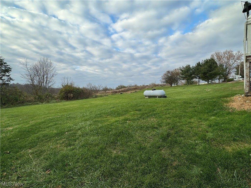 48861 John Tomcho Road, Cumberland, OH 43732