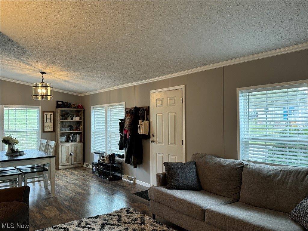 48861 John Tomcho Road, Cumberland, OH 43732