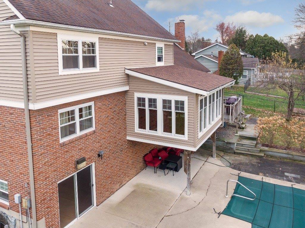 857 Debonair Drive, Endwell, NY 13760