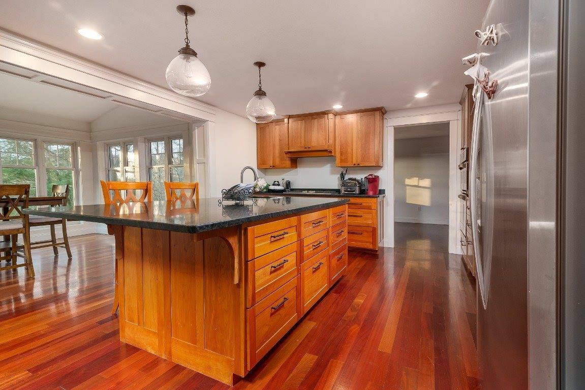 857 Debonair Drive, Endwell, NY 13760