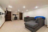 857 Debonair Drive, Endwell, NY 13760