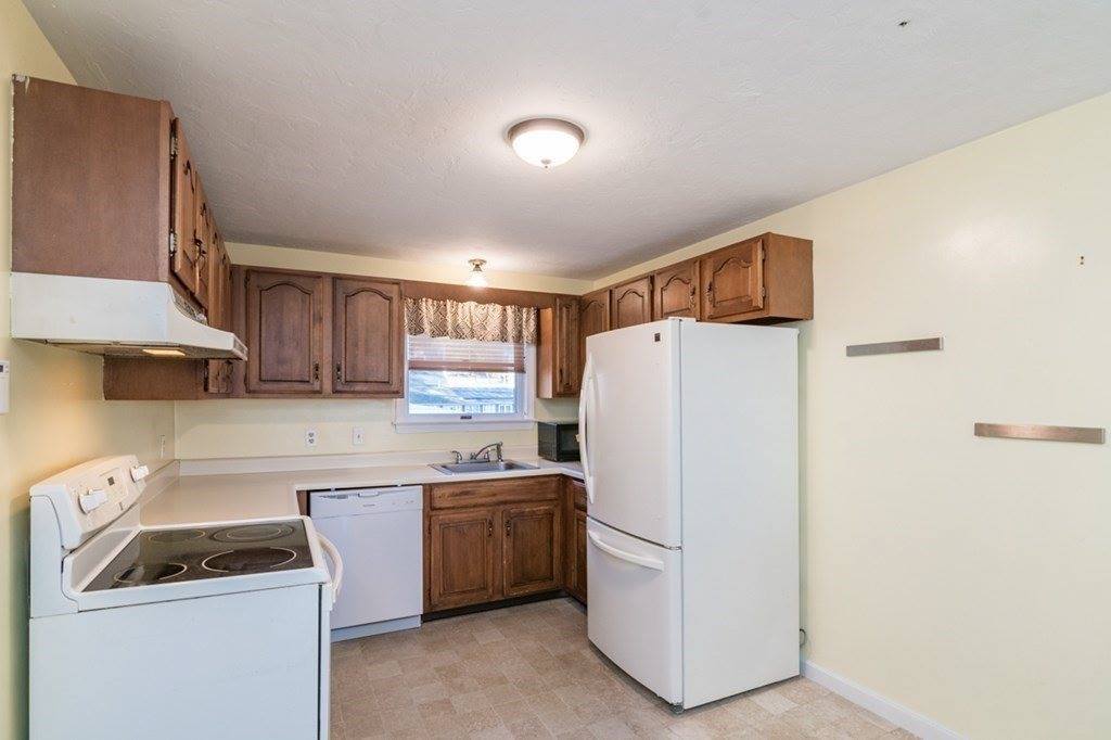 3 Stockholm St, Worcester, MA 01607