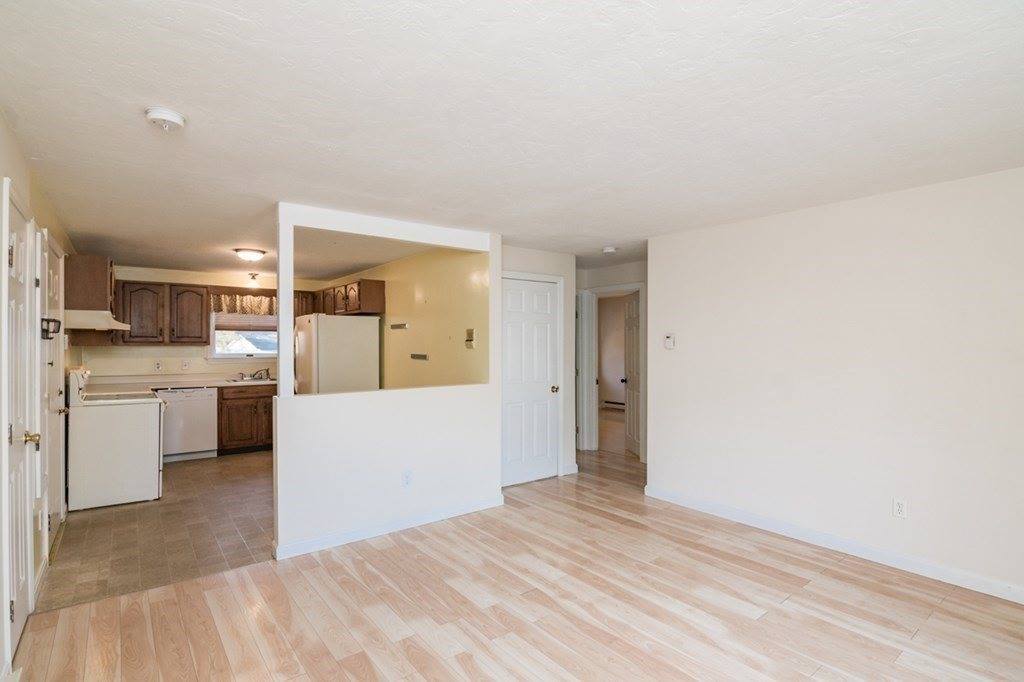 3 Stockholm St, Worcester, MA 01607