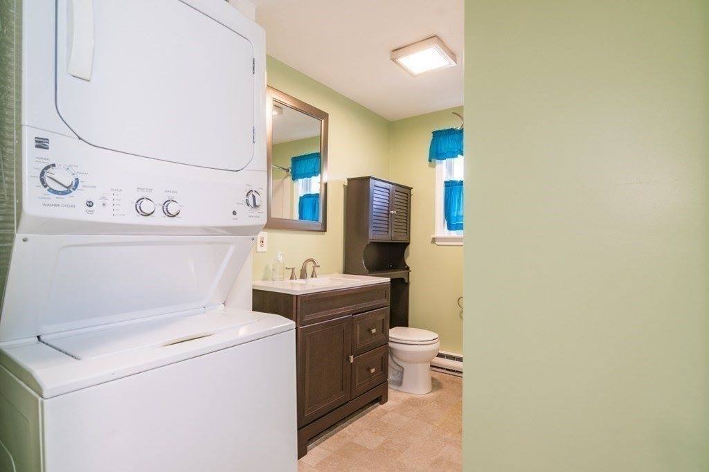3 Stockholm St, Worcester, MA 01607