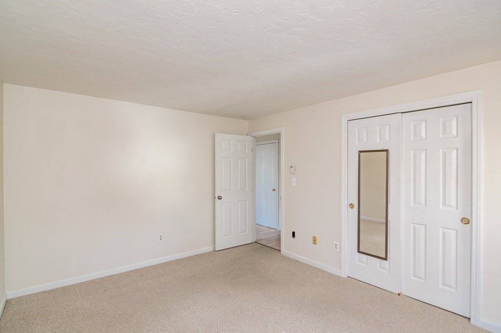 3 Stockholm St, Worcester, MA 01607